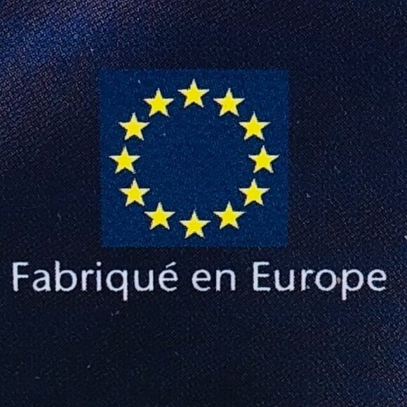 SET- Tin Box Card Game of Observation, Logic and Speed French Version Age 6+ - Picture 11 of 11